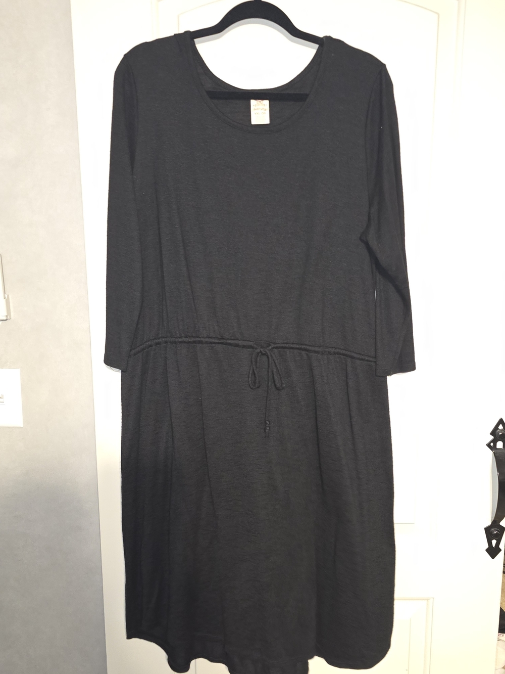 Faded Glory Black 3/4 Sleeve Drawstring Waist Dress